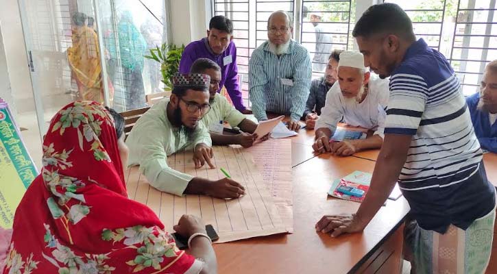 আধুনিক কৃষি উৎপাদনে স্থানীয় শস্য পঞ্জিকা তৈরি পাথরঘাটায়