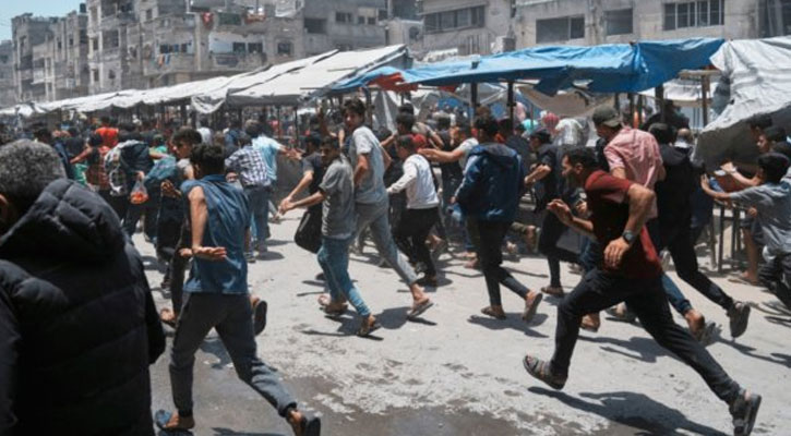 ত্রাণ কেন্দ্র যেন ‘মৃত্যুর ফাঁদ’, গাজায় নিহত আরও ৭১