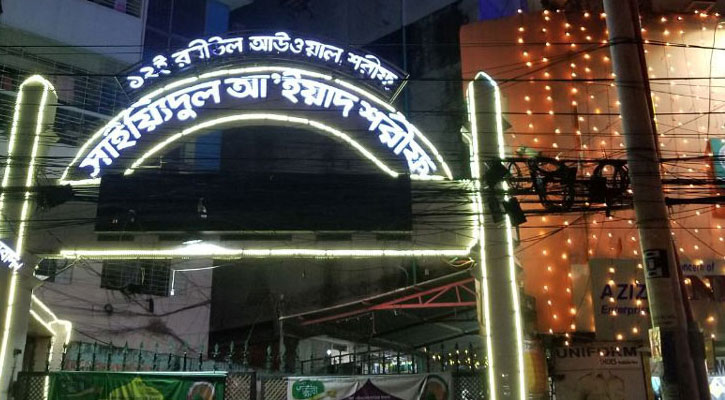 সারাদেশে সক্রিয় রাজারবাগ পীর ও তার অনুসারীরা