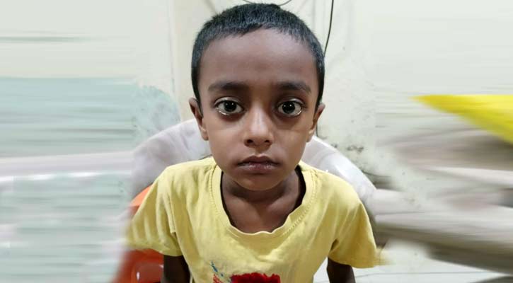 বাঁচতে চায় ঈশ্বরদীর শিশু বায়েজিদ