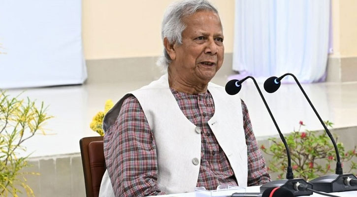 মুক্তিযুদ্ধের প্রকৃত ইতিহাস তুলে ধরতে বললেন প্রধান উপদেষ্টা