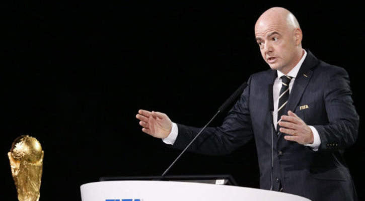 ফিফার বিরুদ্ধে ফুটবলারদের জয়