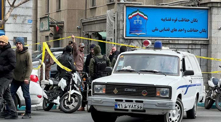 ইরানে আদালত ভবনে হামলায় নিহত ৫