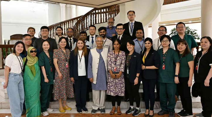 বিদেশি মেডিকেল টিমের প্রতি কৃতজ্ঞতা প্রকাশ প্রধান উপদেষ্টার 