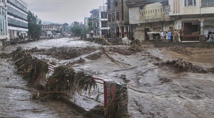 পাকিস্তানে বৃষ্টি-বন্যায় মৃতের সংখ্যা ৬৫০ ছাড়ালো