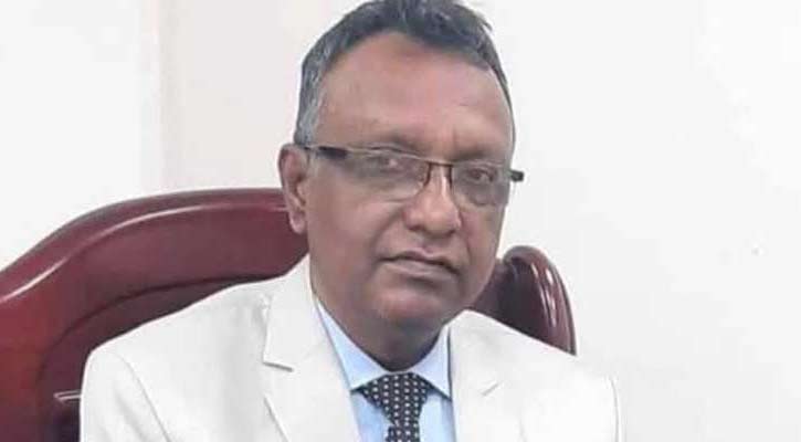 গভর্নরের বাধ্যতামূলক ছুটির নির্দেশ অমান্য করে অফিসে বিএফআইইউ প্রধান