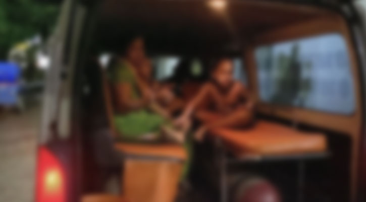 গ্যাস লিকেজ থেকে বিস্ফোরণ, একই পরিবারের ৪ জন দগ্ধ