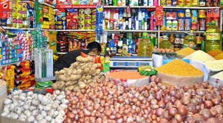 নিত্যপণ্যের বাজারে স্থবিরতা, পুরনো পেঁয়াজের দাম এখনো বেশি