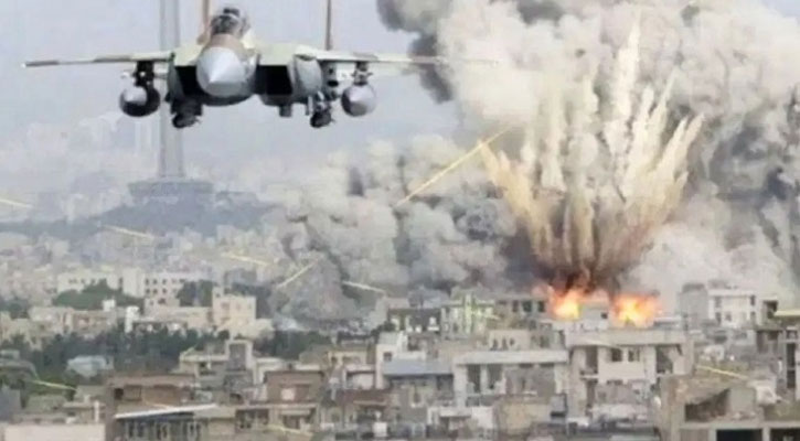 আফগানিস্তানে পাকিস্তানের বিমান হামলা