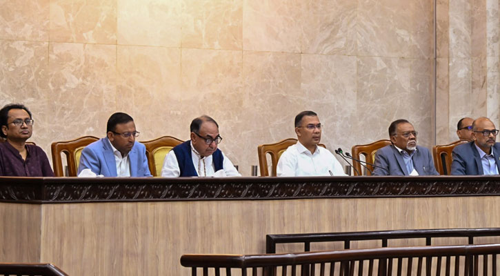 দেশের মানুষ অনেক প্রত্যাশা নিয়ে সরকারের দিকে তাকিয়ে আছে : প্রধানমন্ত্রী