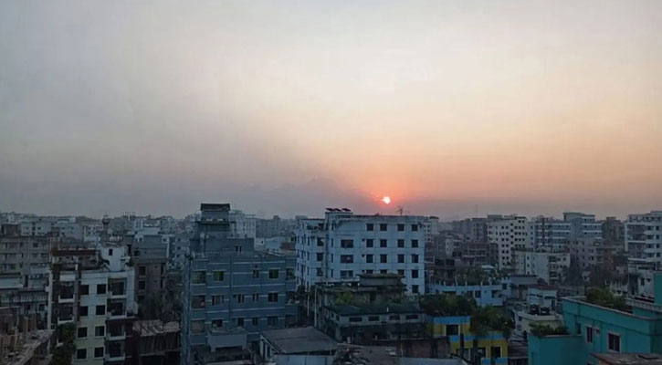 ঢাকায় বাড়তে পারে গরমের অনুভূতি, আবহাওয়া থাকবে শুষ্ক