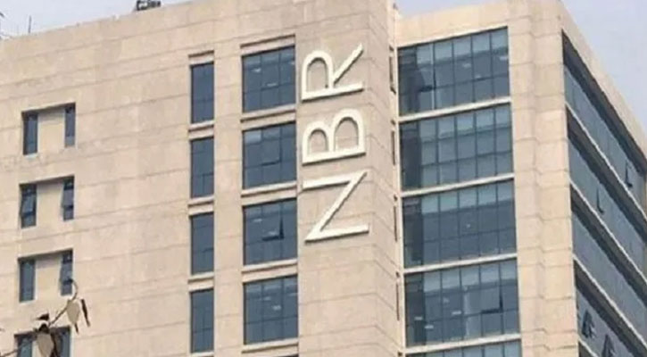 মোটর বীমা আবশ্যিক থাকলেও তা বাস্তবায়নে অগ্রগতি হয়নি: এনবিআর চেয়ারম্যান