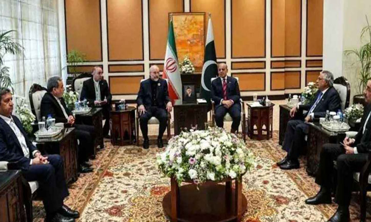 যুদ্ধে যুক্তরাষ্ট্র যা পায়নি, আলোচনায় তা চেয়েছে : ইরান