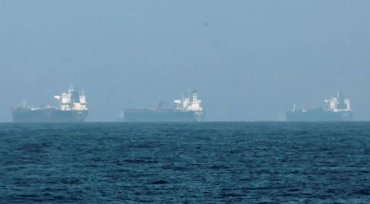 ইরানের ৩ ট্যাংকার জাহাজ জব্দ করল মার্কিন বাহিনী