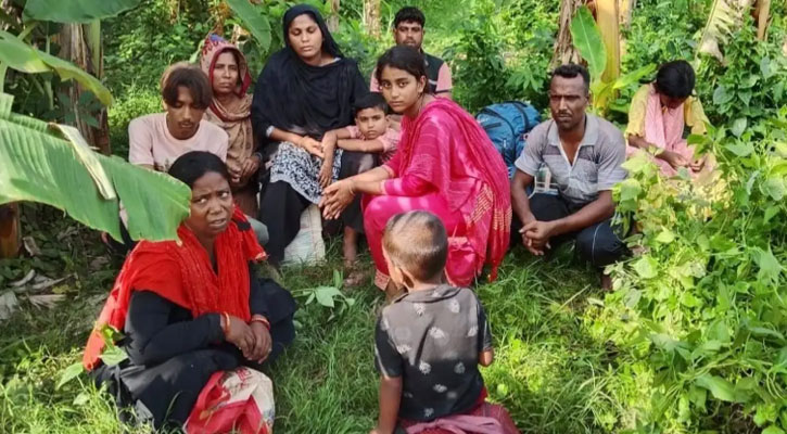 চুয়াডাঙ্গা সীমান্তে অবৈধ পারাপারের সময় ১০ বাংলাদেশী আটক