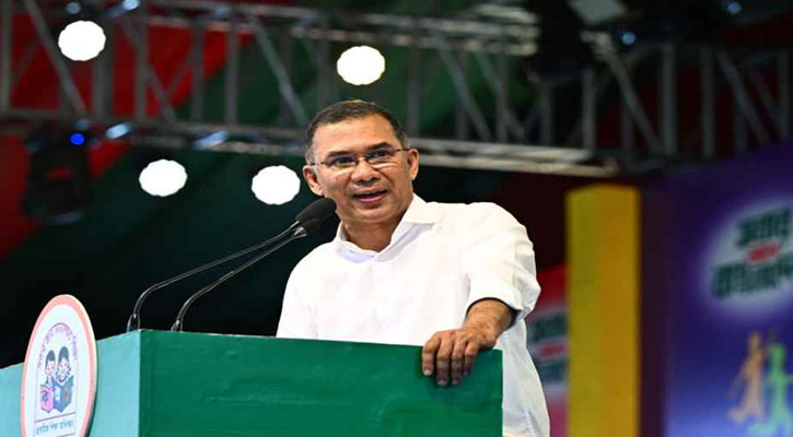 খেলাধুলার পাশাপাশি লেখাপড়াতেও এগিয়ে যেতে হবে: প্রধানমন্ত্রী