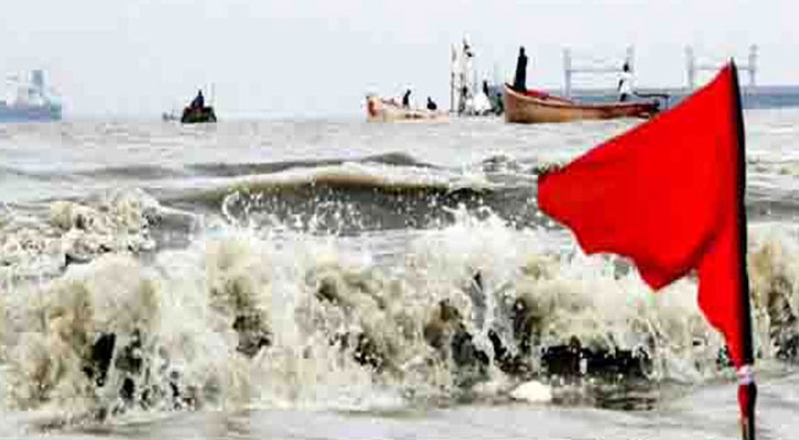 বঙ্গোপসাগরে লঘুচাপ, সমুদ্রবন্দরে ৩ নম্বর সতর্ক সংকেত