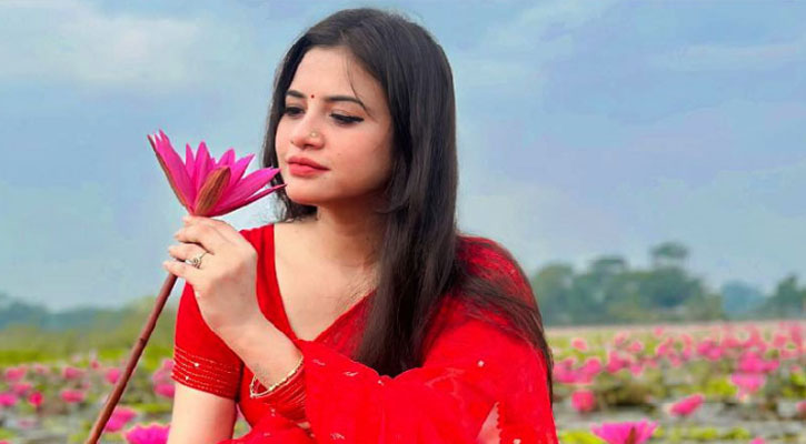 ঢাকায় ফেরার পথে সড়ক দুর্ঘটনার কবলে তিশা