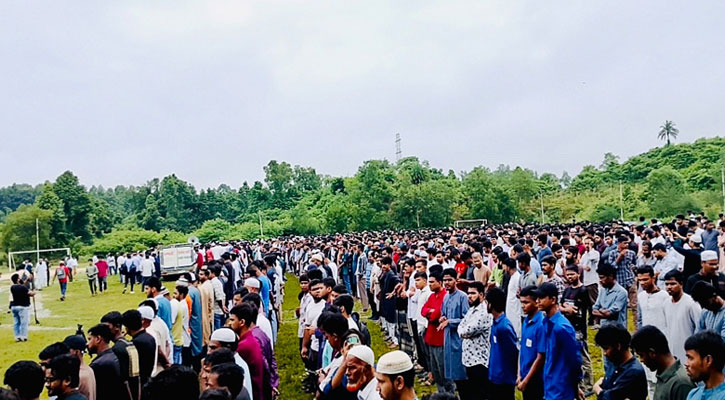 অপ্রতিমের প্রথম জানাজা সম্পন্ন