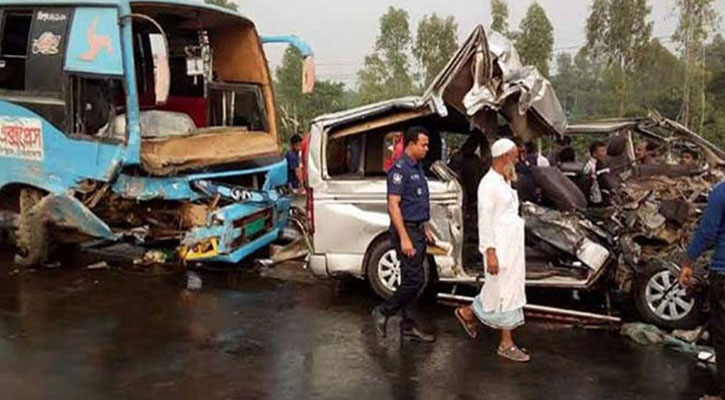 সাড়ে ছয় বছরে সড়ক দুর্ঘটনায় প্রাণ গেছে ৭,৯৬৩ শিশুর