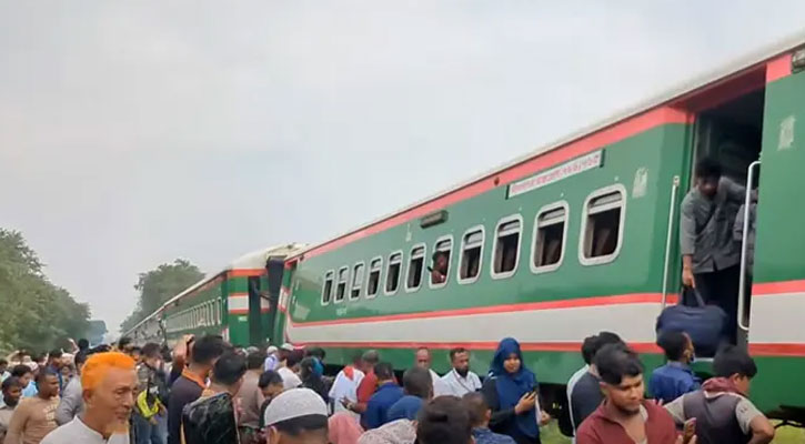ঢাকার সঙ্গে উত্তরবঙ্গের ট্রেন চলাচল স্বাভাবিক