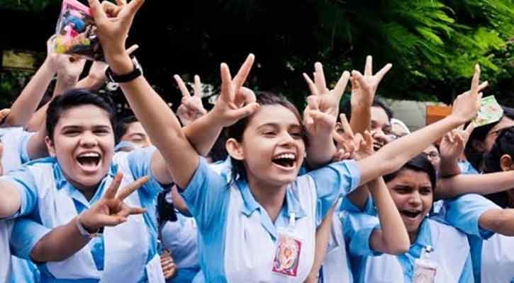 এইচএসসিতে জিপিএ-৫ প্রাপ্তিতে শীর্ষে ঢাকা, তলানিতে বরিশাল