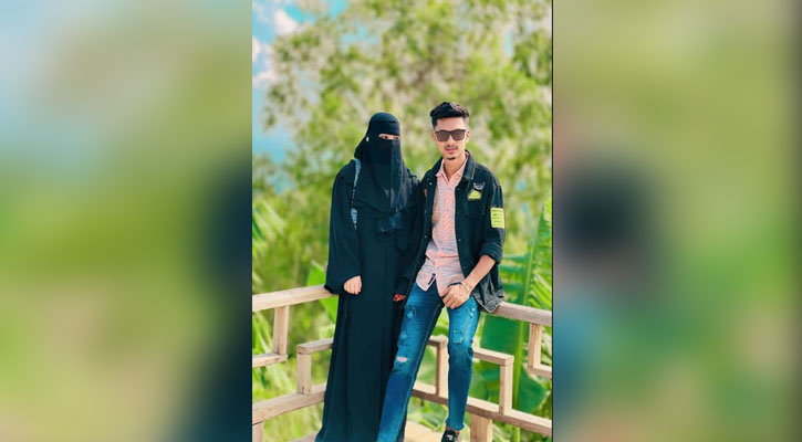 বিয়ের ৮ মাসের মাথায় স্ত্রীকে কুপিয়ে হত্যা