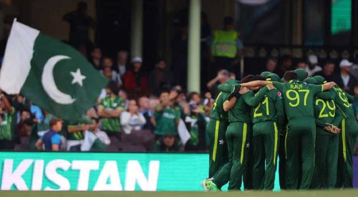 ছবি শেয়ার করে যে বার্তা দিলেন রিজওয়ান 