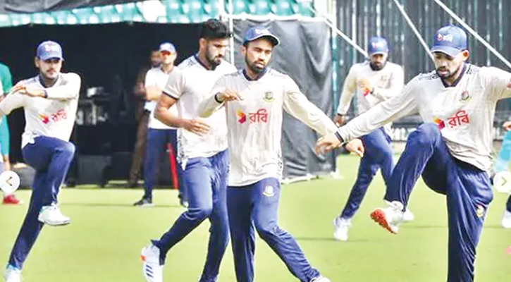 ঈদের ছুটিতে ক্রিকেটপাড়া