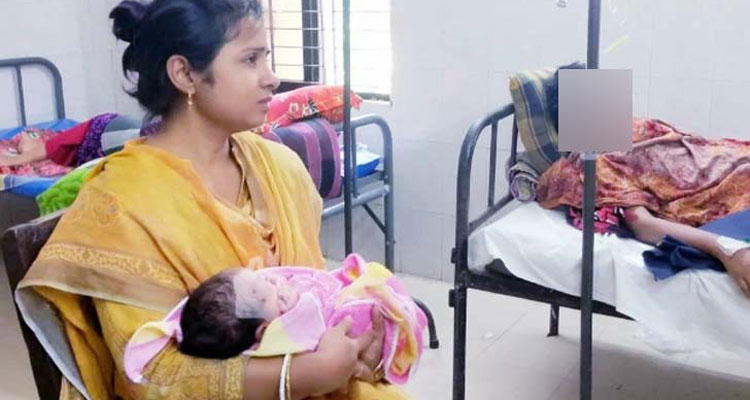 মা হলো ১১ বছরের শিশু, নবজাতকের পাঁশে ইউএনও