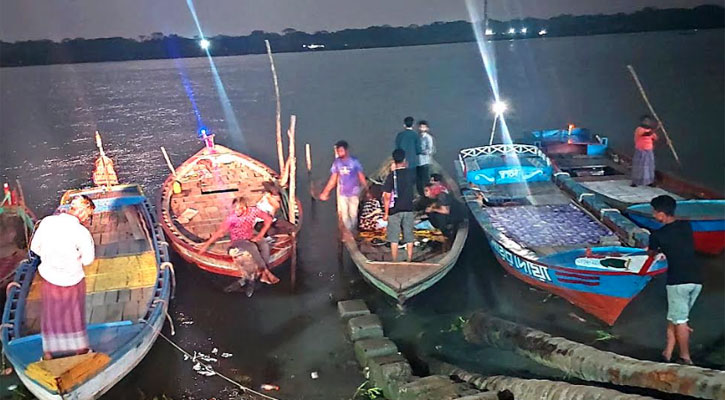 বরিশালে বিনোদন স্পটে নৌ-ভ্রমণের নামে অসামাজিক কার্যকলাপ