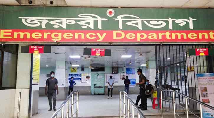 লিফটের ফাঁকা দিয়ে পড়ে শ্রমিকের মৃত্যু