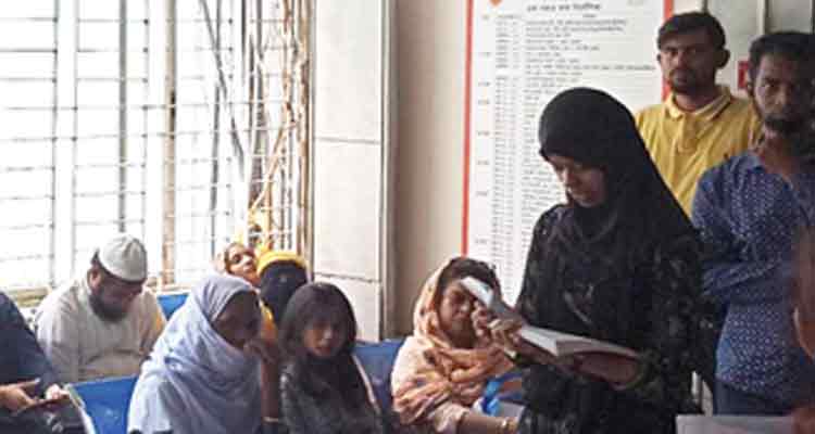 পাসপোর্ট অধিদফতরের সার্ভার বিকল, ভোগান্তি