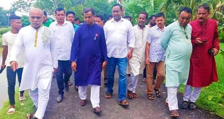 উদ্বোধনে এসে প্রকৌশলীকে ব্যবস্থা গ্রহণের নির্দেশ দিলেন এমপি 