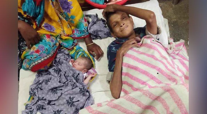 পাগলিটা মা হলো, বাবা হলো না কেউ!