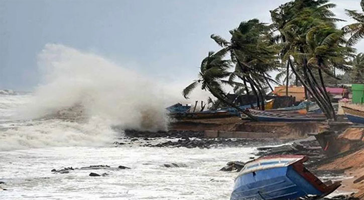 বাংলাদেশে ঘন ঘন ঘূর্ণিঝড়ের ছোবল কেনো?