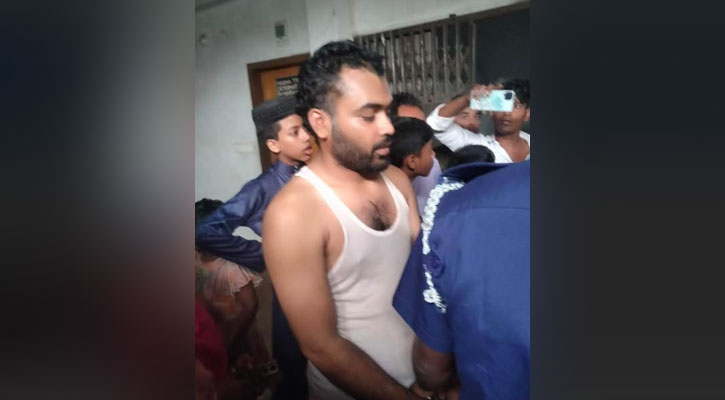 পরকীয়ার জেরে গৃহবধূকে হত্যা, স্বামী গ্রেপ্তার