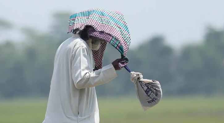 বইছে তীব্র তাপপ্রবাহ, গরম আরও বাড়ার আভাস