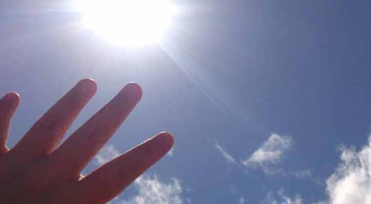 সাত জেলার ওপর দিয়ে বইছে তাপপ্রবাহ