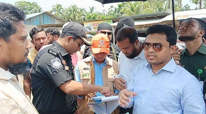 যাত্রীদের কাছ থেকে অতিরিক্ত ভাড়া আদায়, ইউএনওর নির্দেশে ফেরত 