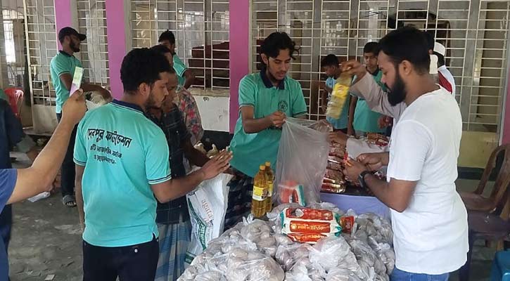 কুমিল্লায় ১০ টাকায় ঈদ আনন্দ 