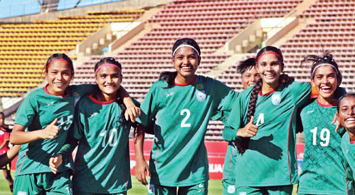 দ. কোরিয়ার কাছে বিধ্বস্ত বাংলাদেশের মেয়েরা,  শেষ আশা