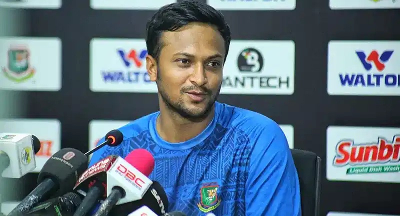 এশিয়া কাপ থেকে ছিটকে গিয়ে যে ব্যাখা দিলেন সাকিব