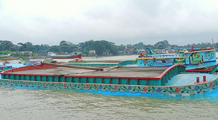 বাল্কহেড চলাচল বন্ধ থাকবে ২০ দিন, নৌ-রুটে চলবে বিশেষ টহল