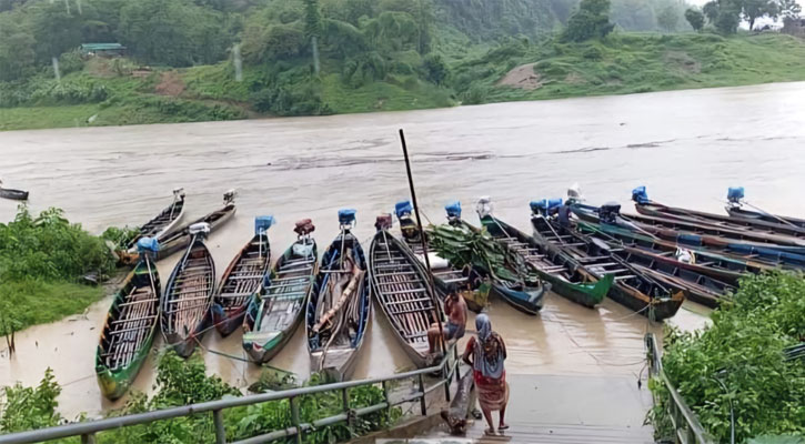 বান্দরবানে নৌকাডুবিতে ২ শিক্ষার্থী নিখোঁজ 