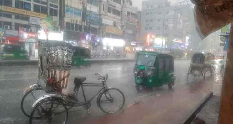 বৃষ্টি হতে পারে ঢাকায়, তবে...
