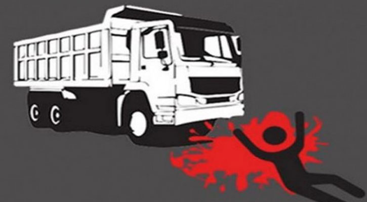 ট্রাকের চাকায় পিষ্ট হয়ে প্রাণ গেল স্কুলছাত্রের