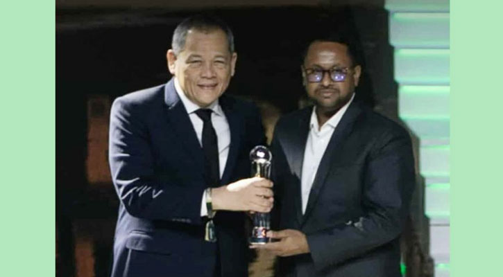 এএফসি থেকে কাজের স্বীকৃতি পেল বাফুফে