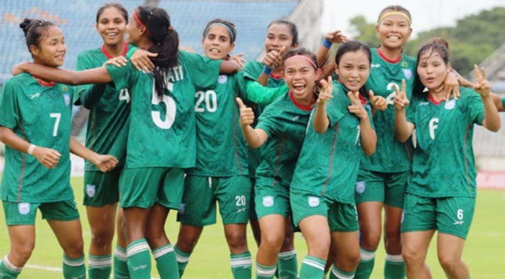 ফিফা র‌্যাংকিংয়ে বড় উন্নতি নারী ফুটবলারদের