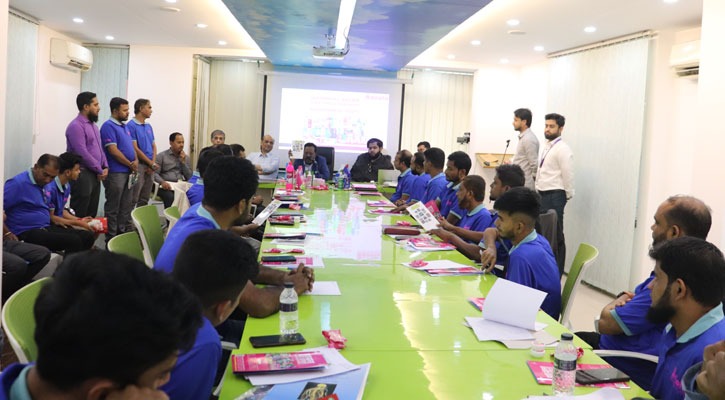 পারফিউম কেমিকাল ইন্ডাস্ট্রিজের মাসিক সেলস মিটিং সম্পন্ন